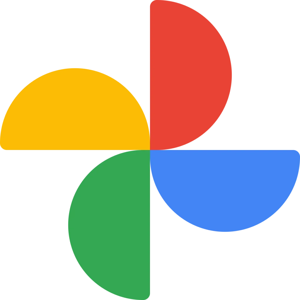 Logo Google Foto berwarna cerah sebagai simbol kecanggihan aplikasi AI untuk mengedit dan menstabilkan video.