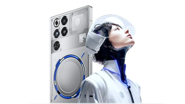 Redmagic 11 Pro lolos TKDN di Indonesia dengan desain futuristik, sistem pendingin aktif, dan performa gaming kelas dewa.