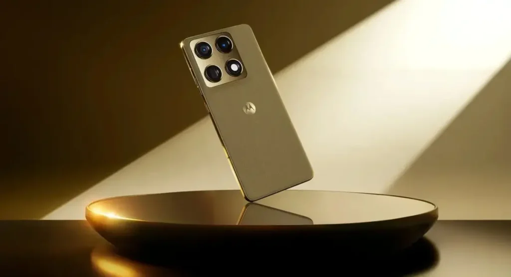 Motorola Signature siap rilis di Indonesia dengan desain premium layar AMOLED curved dan kamera flagship terbaru